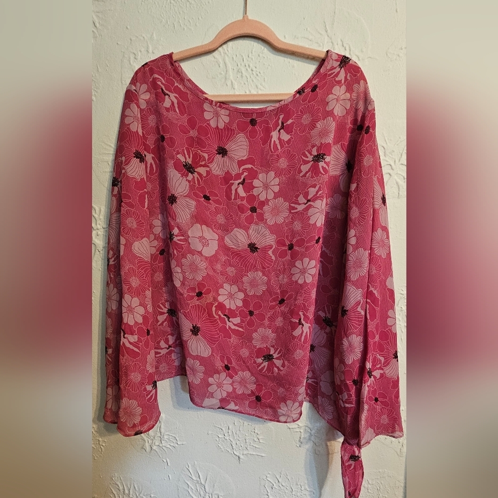 Apostrophe Lightweight Long Sleeve Floral Pink Top 24W